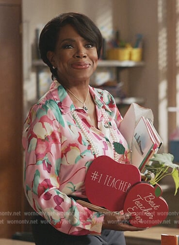 Barbara’s pink floral blouse on Abbott Elementary