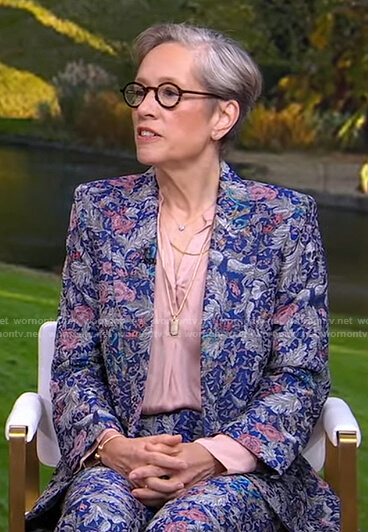 Betsy Beers’s blue floral blazer and pants on Good Morning America