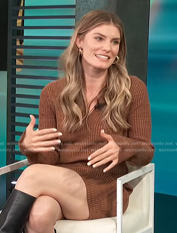 Caitlin’s brown ribbed dress on Access Hollywood