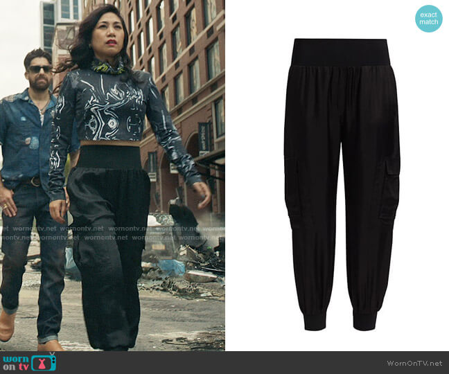 Cinq a Sept Giles Joggers in Black worn by Melody Bayani (Liza Lapira) on The Equalizer
