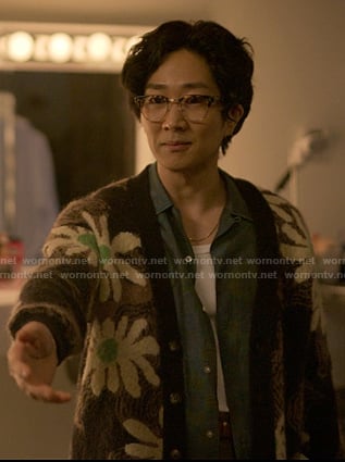 Daniel's floral cardigan on Reasonable Doubt