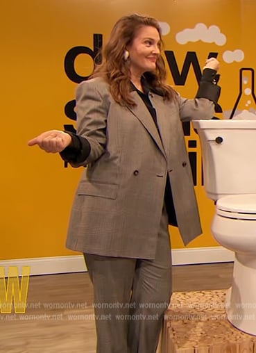 Drew’s gray plaid blazer on The Drew Barrymore Show