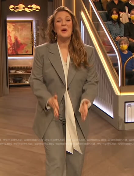 Drew's gray blazer and pants on The Drew Barrymore Show