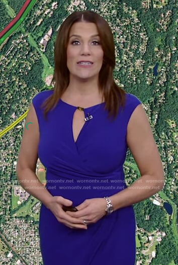 Heather O’Rourke’s blue keyhole dress on Good Morning America