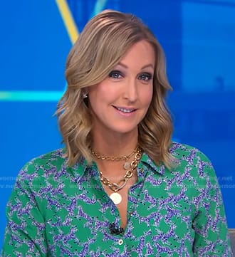 Lara’s green printed button down top on Good Morning America