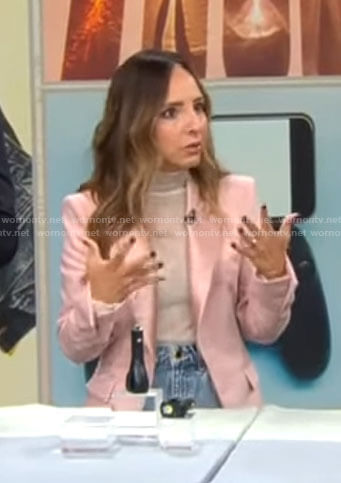 Lilliana Vazquez’s blush pink cropped blazer on CBS Mornings