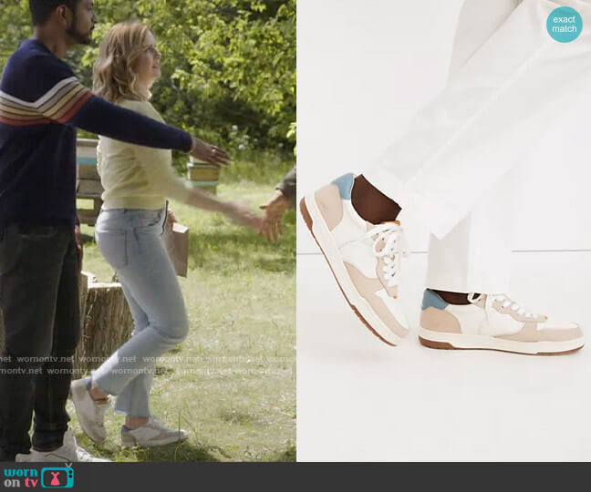 Madewell Court Sneakers in Neutral Leather and Suede worn by Sam (Rose McIver) on Ghosts
