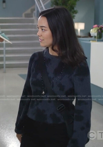 Mika's black tie dye ribbed sweater on Greys Anatomy