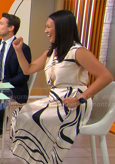 Nancy Chen's wavy stripe pleated dress on CBS Mornings