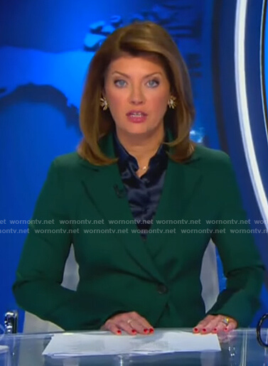 Norah's green blazer on CBS Evening News