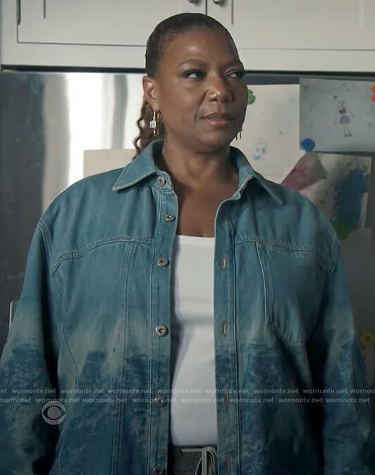 Robyn’s waves print denim jacket on The Equalizer