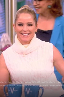 Sara's white cable knit sleeveless sweater on The View