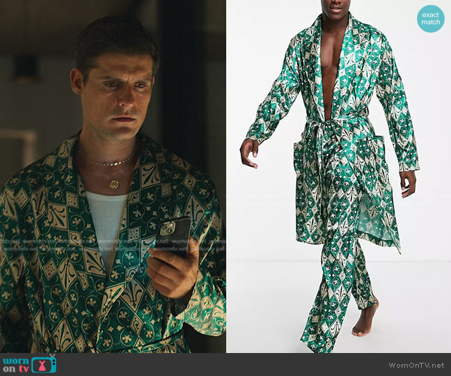 Asos Satin Robe with Print worn by Cruz (Carloto Cotta) on Elite