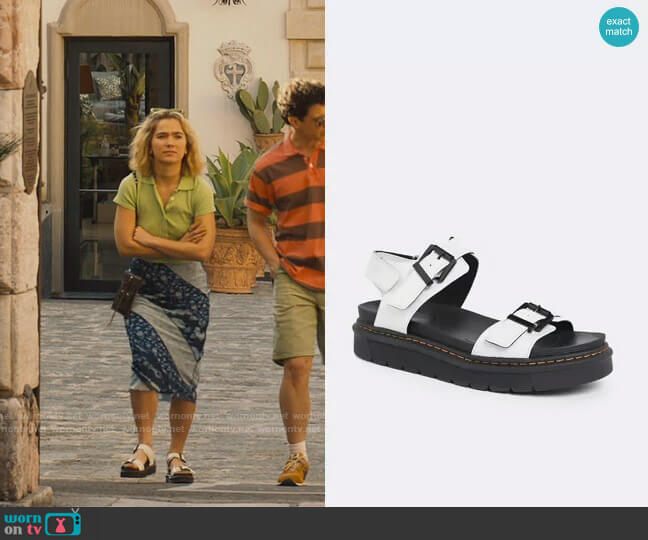 Dunnes Stores Chunky Buckle Sandal worn by Portia (Haley Lu Richardson) on The White Lotus