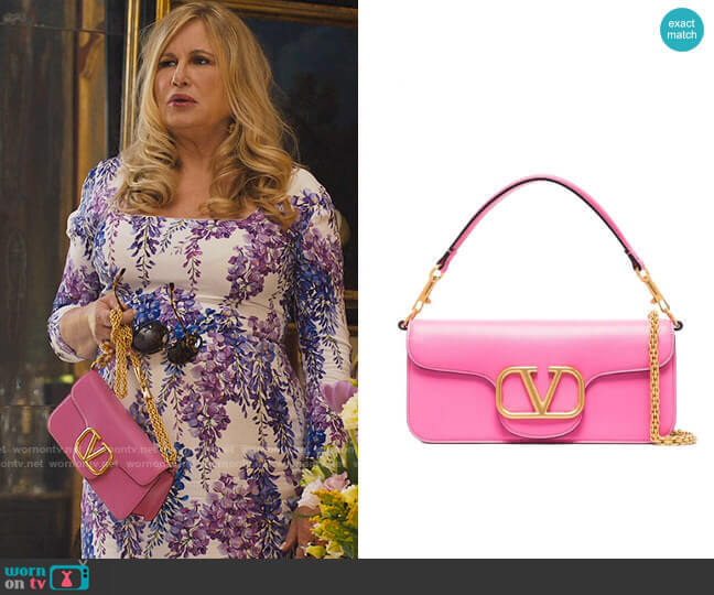 Valentino VLOGO Shoulder Bag worn by Tanya McQuoid (Jennifer Coolidge) as  seen in The White Lotus (S02E01)