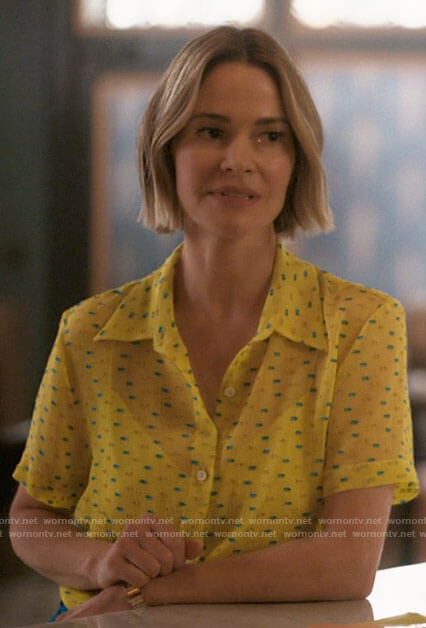 Alice's yellow dotted top on The L Word Generation Q