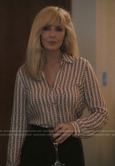Beth's chain print blouse on Yellowstone