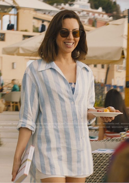 WornOnTV: Harper's blue striped button down shirt on The White