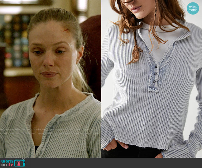 Free People Colt Thermal in Blue Moon worn by Hailey Upton (Tracy Spiridakos) on Chicago PD