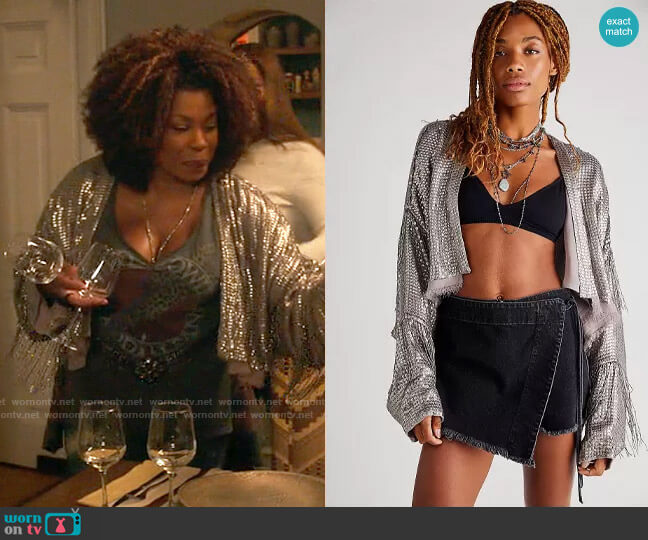 Free People Sea Urchin Shrug worn by Viola Marsette (Lorraine Toussaint) on The Equalizer
