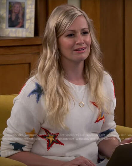 Gemma’s star print sweater on The Neighborhood