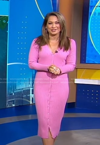 Ginger’s pink ribbed knit dress on Good Morning America