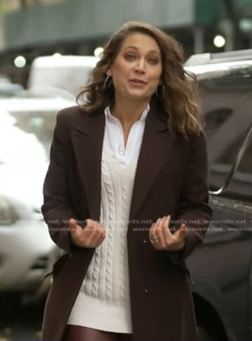 Ginger’s white cable knit vest on Good Morning America