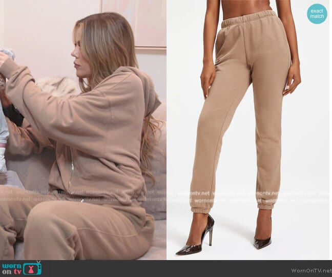 Good American Boyfriend Sweatpants worn by Khloe Kardashian (Khloe Kardashian) on The Kardashians