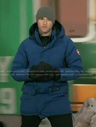 Jesse’s navy puffer down jacket on Today