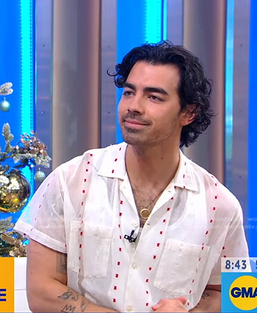Joe Jonas's white embroidered shirt on Good Morning America