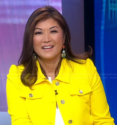 Juju’s yellow jacket on Good Morning America