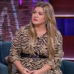 Kelly’s tiger print shirtdress on The Kelly Clarkson Show