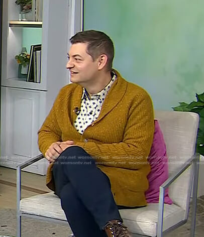 Kevin’s mustard yellow ribbed cardigan on Today