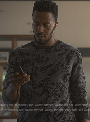 Lewis's gray abstract print sweater on Reasonable Doubt