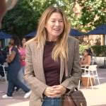 Meredith’s beige check blazer and jeans on Greys Anatomy