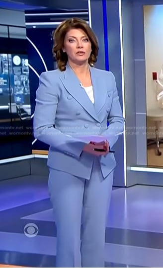 Norah’s blue blazer and flare pants on CBS Evening News