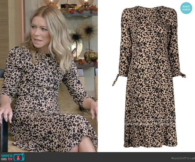 Reformation Port Print Long Sleeve Midi Dress worn by Kelly Ripa on Live with Kelly and Ryan