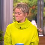 Sara’s neon turtleneck sweater on The View