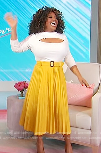 Sherri's yellow belted pleated skirt on Sherri