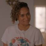 Sophie’s Malibu graphic tee on The L Word Generation Q