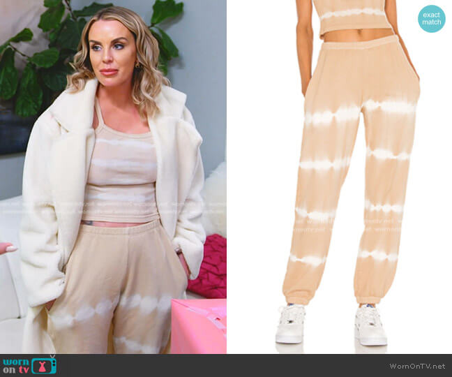 Strut-This Sunset sweatpants in Buttercream Tie Dye worn by Whitney Rose on The Real Housewives of Salt Lake City
