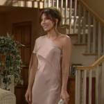 Taylor’s satin one-shoulder gown on The Bold and the Beautiful