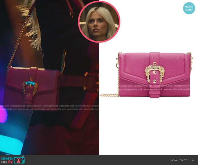 Versace Logo-Buckle Clutch Bag worn by Isadora Artinan (Valentina Zenere) on Elite