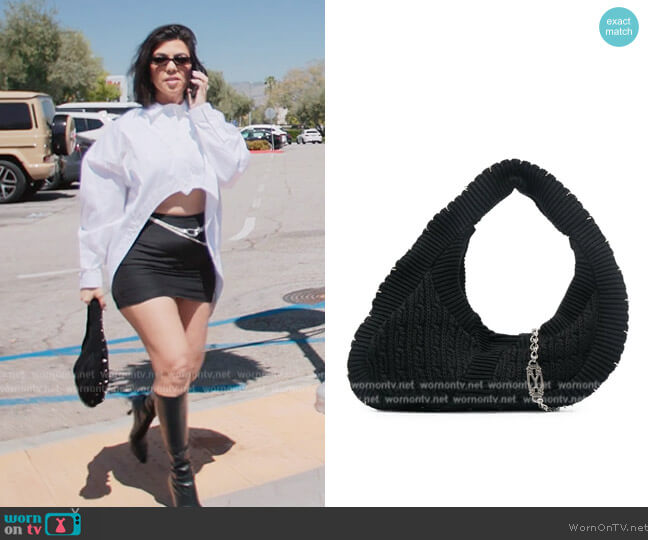 Yohji Yamamoto Chunky knit tote bag worn by Kourtney Kardashian (Kourtney Kardashian) on The Kardashians