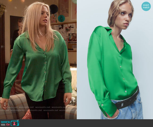 Zara Satin Effect Shirt in Green worn by Leighton Murray (Reneé Rapp) on The Sex Lives of College Girls