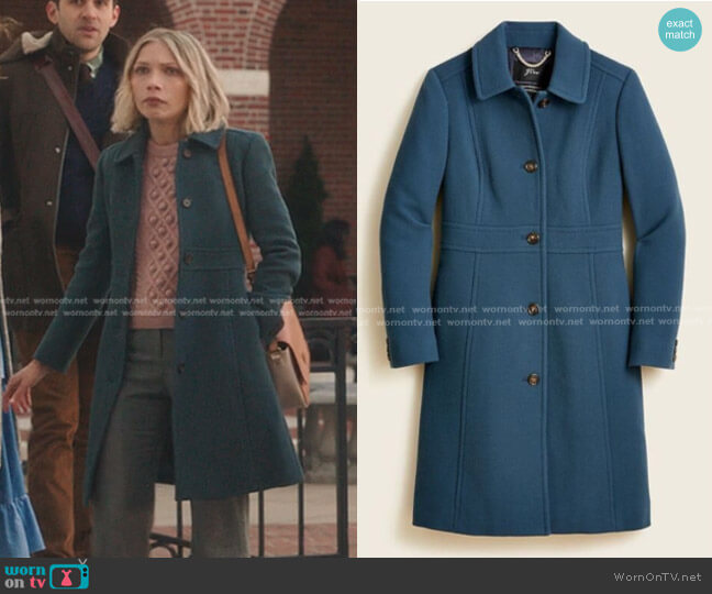 J. Crew Classic Lady Day Coat in Italian Double-Cloth Wool with Thinsulate worn by Kate Keller (Tavi Gevinson) on Gossip Girl