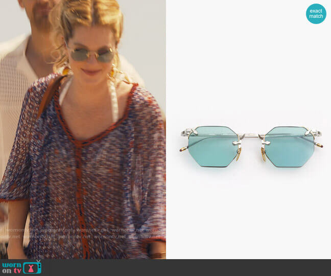 Jacques Marie Mage El Dorado Sunglasses worn by Daphne (Meghann Fahy) on The White Lotus