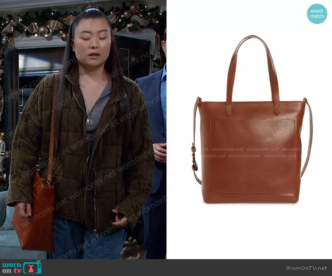 Madewell The Zip-Top Medium Transport Leather Tote worn by Wendy Shin (Victoria Grace) on Days of our Lives