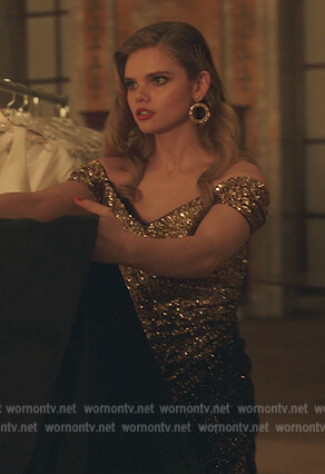 Bianca's gold sequin gown on Gossip Girl