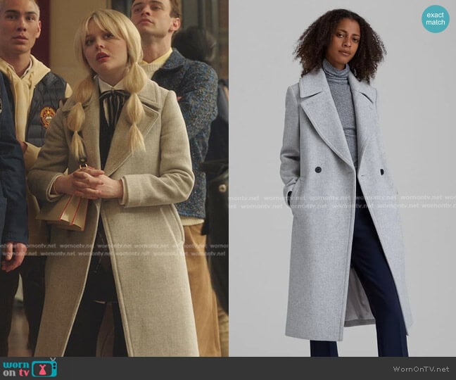 Club Monaco Daylina Coat in Light Heather Grey worn by Audrey Hope (Emily Alyn Lind) on Gossip Girl